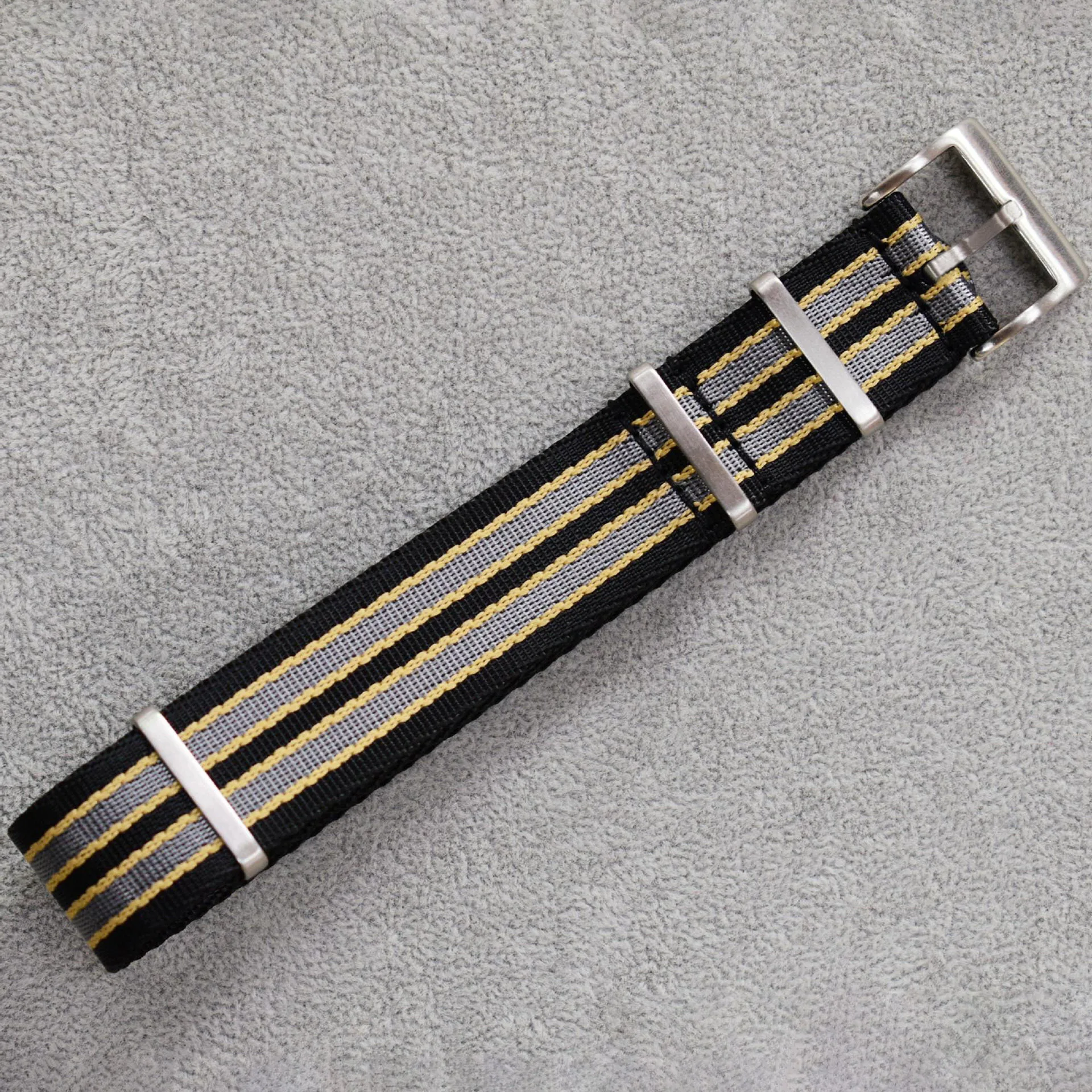 20mm Nylon Watch Strap for Ome - Nylon Nato Strap recensione e prezzo